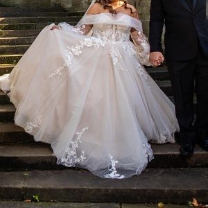 Wedding gown. Biscuit color.